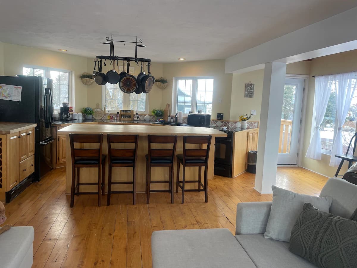 Beachside Living • Spacious Home • Walk to Shore - Photo 4